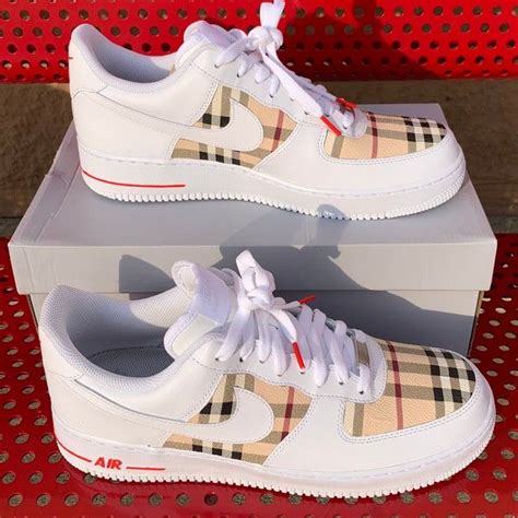 nike burberry shoes